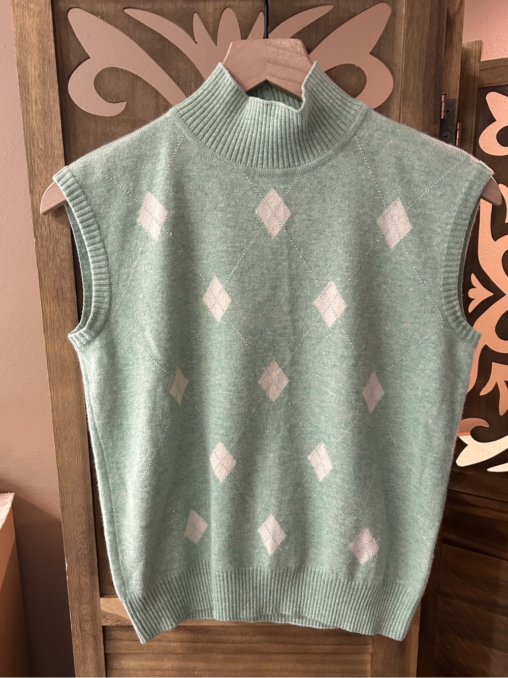 Escada Light Mint Green Arglye Sweater Vest Size 38